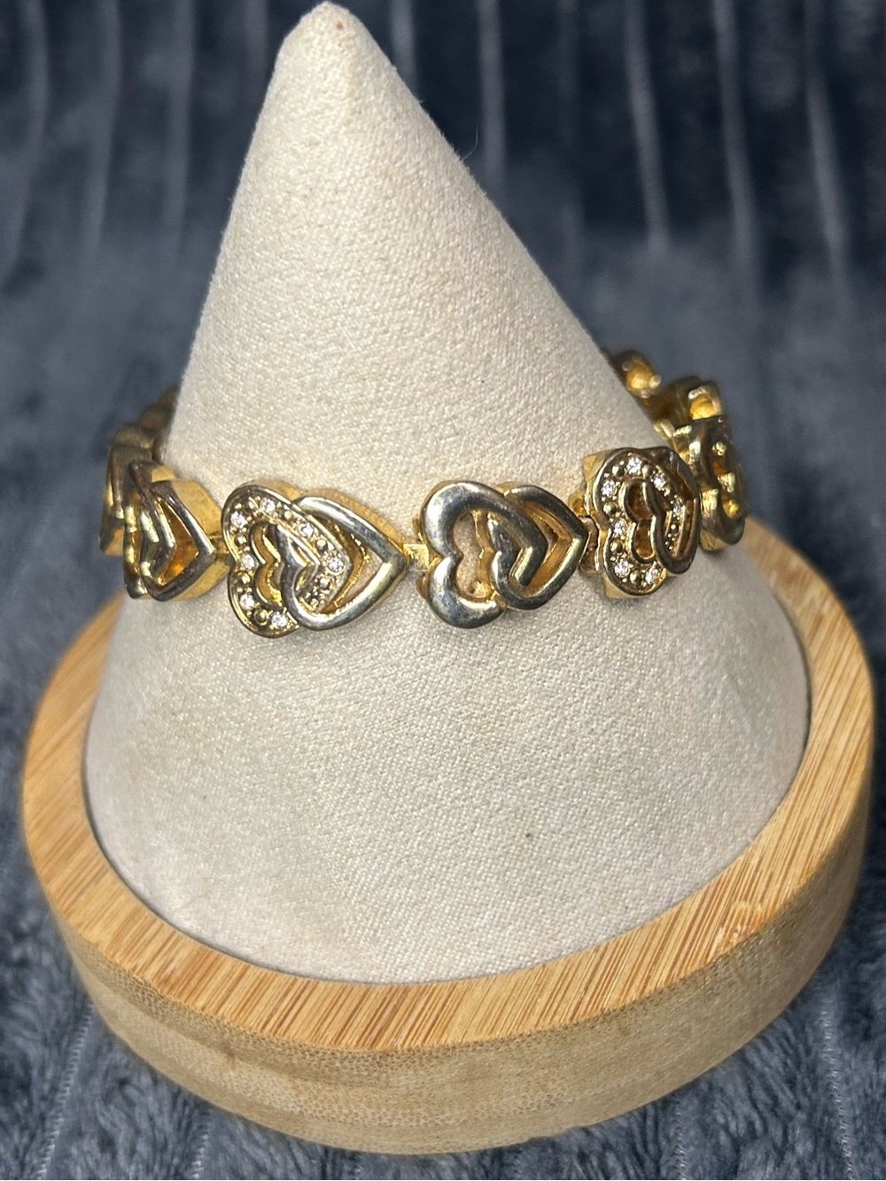 Gold Tone Heart Link Bracelet with Rhinestone Details